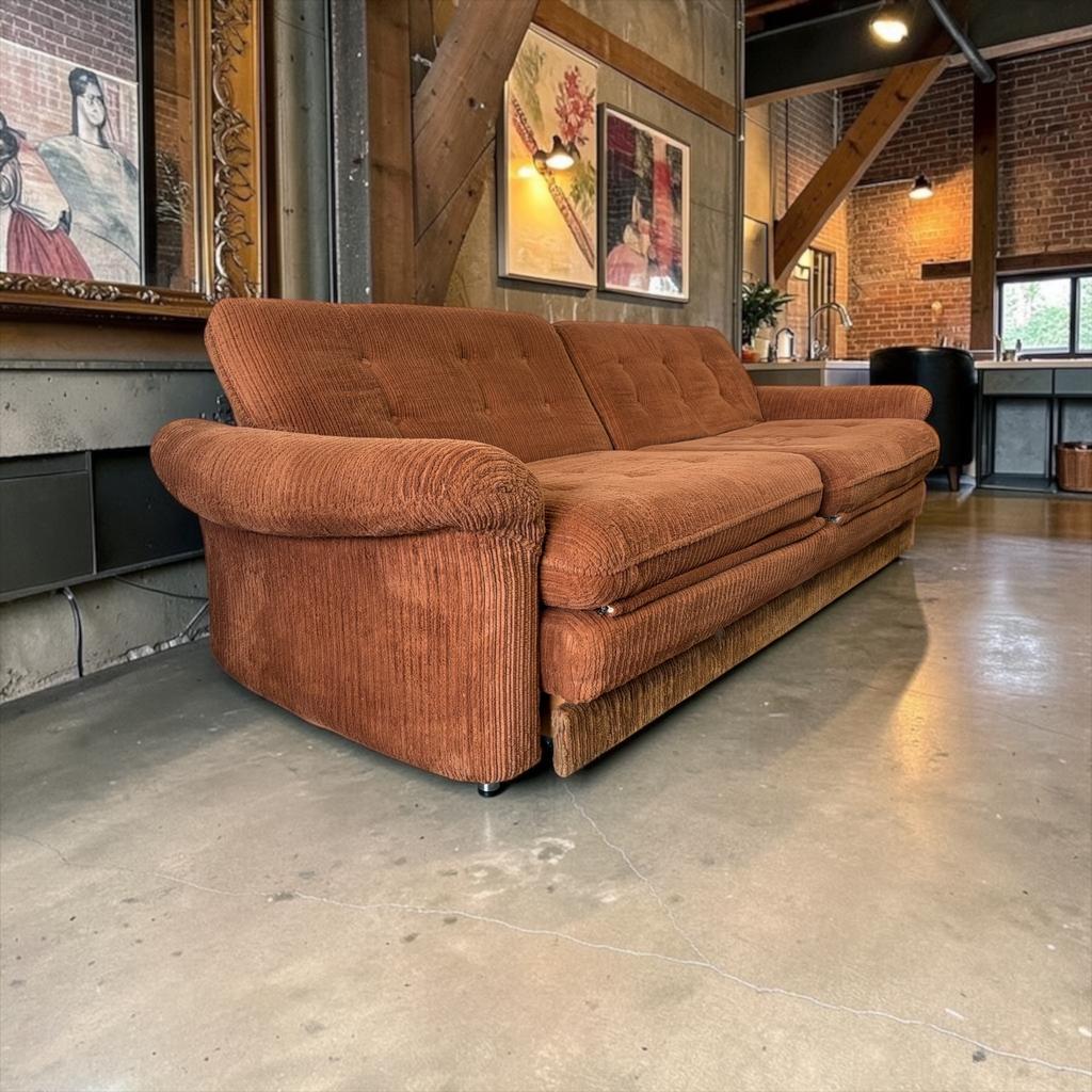 Vintage bruin geribbelde tweezit / slaapbed / zetel, Ophalen