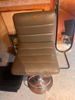 Tabourets, 3 tabourets, Utilisé, Cuir, 60 à 90 cm