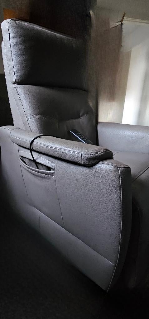 Elektrische lederen zetel, Huis en Inrichting, Ophalen, Zo goed als nieuw, Leer