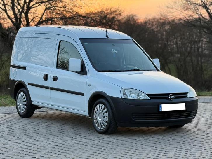 Opel Combo 1.3CDTI **112.000**Km avec carnet d’entretien, Auto's, Opel, Particulier, Combo Tour, Diesel, Ophalen