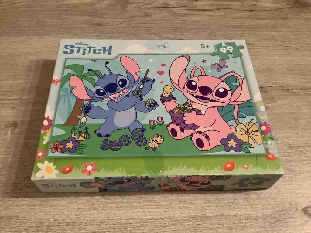 Disney Stitch puzzle (99 stuks), Ophalen of Verzenden, Meer dan 50 stukjes, Zo goed als nieuw, 6 jaar of ouder