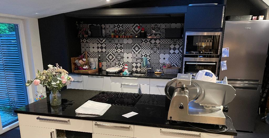 Plan de travail en granit, Maison & Meubles, Moins de 25 cm, Comme neuf, 100 à 150 cm, Noir