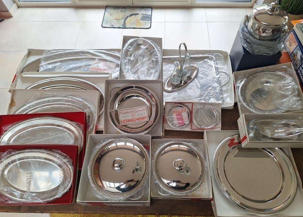 Ruim set van Letang & Remy, Ophalen
