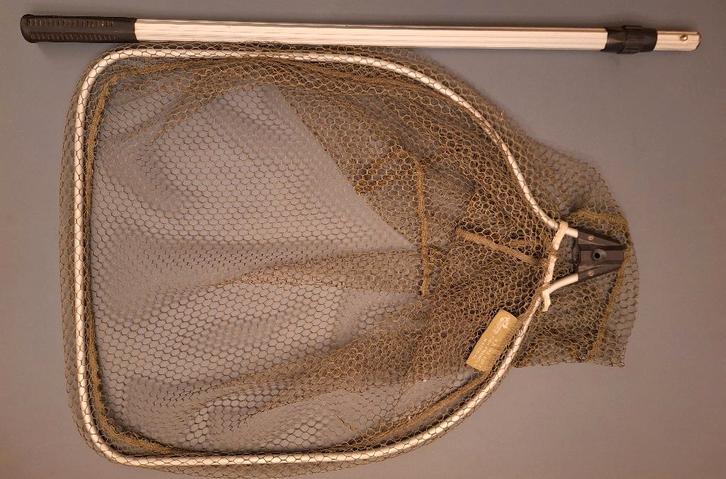 Épuisette prédatrice., Sports nautiques & Bateaux, Pêche à la ligne | Poissons prédateurs, Comme neuf, Enlèvement