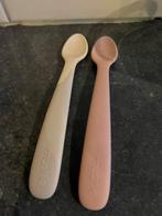 !!Mushie babylepels (siliconen) + zuignap babybordje!!, Enlèvement ou Envoi