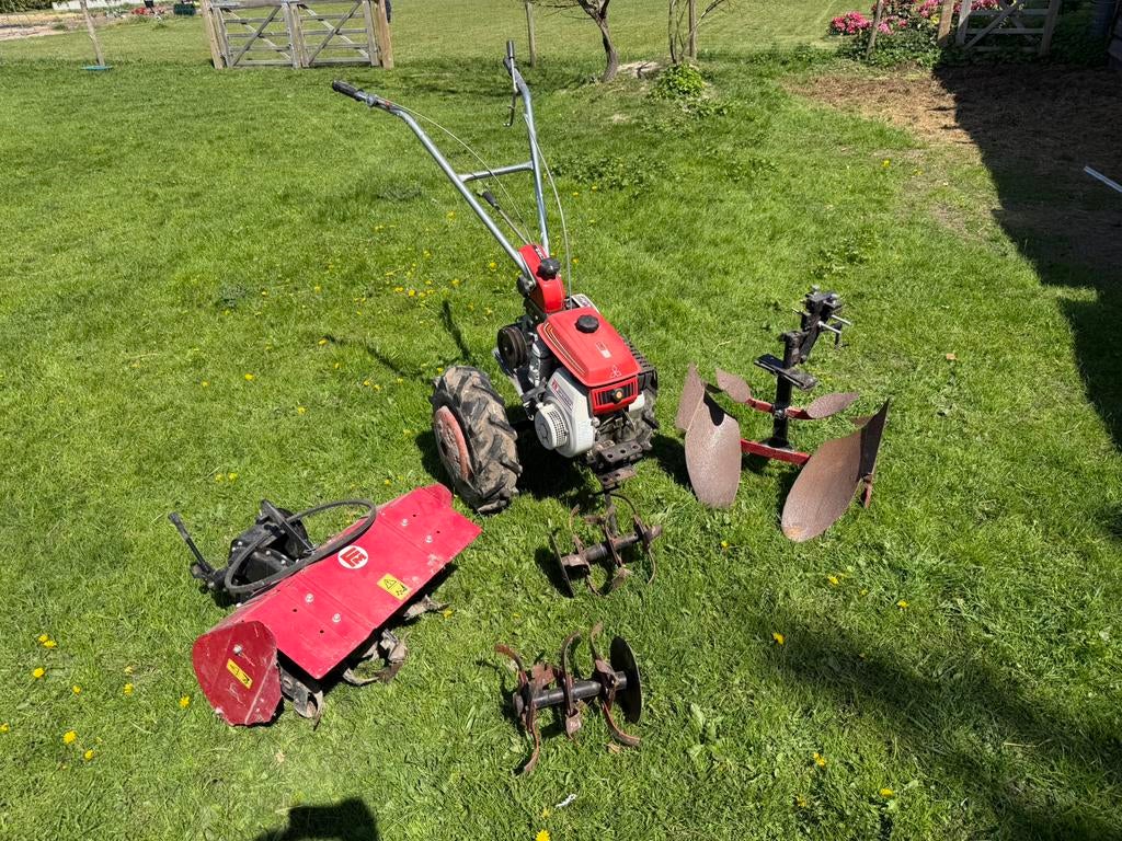 Motoculteur Mistsubishi, Enlèvement