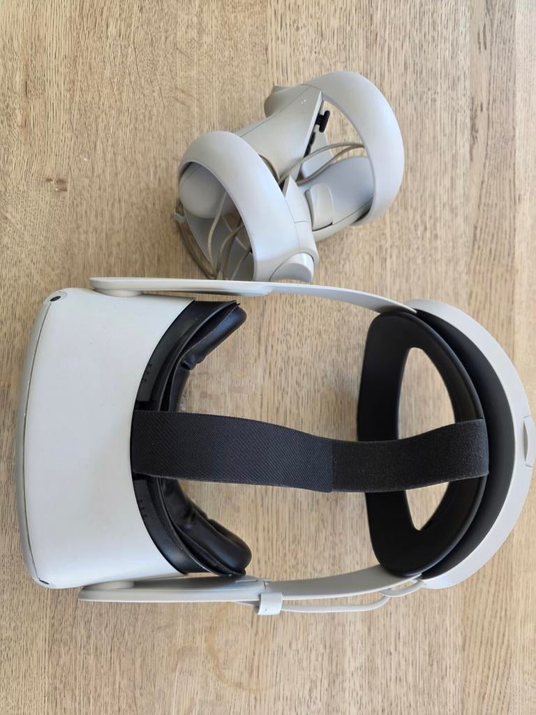 Meta Quest 2 met elitestrap en case, Ophalen
