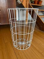 Panier de rangement en metal blanc, Maison & Meubles, Accessoires pour la Maison | Plataux & Paniers, Enlèvement, Comme neuf, Panier