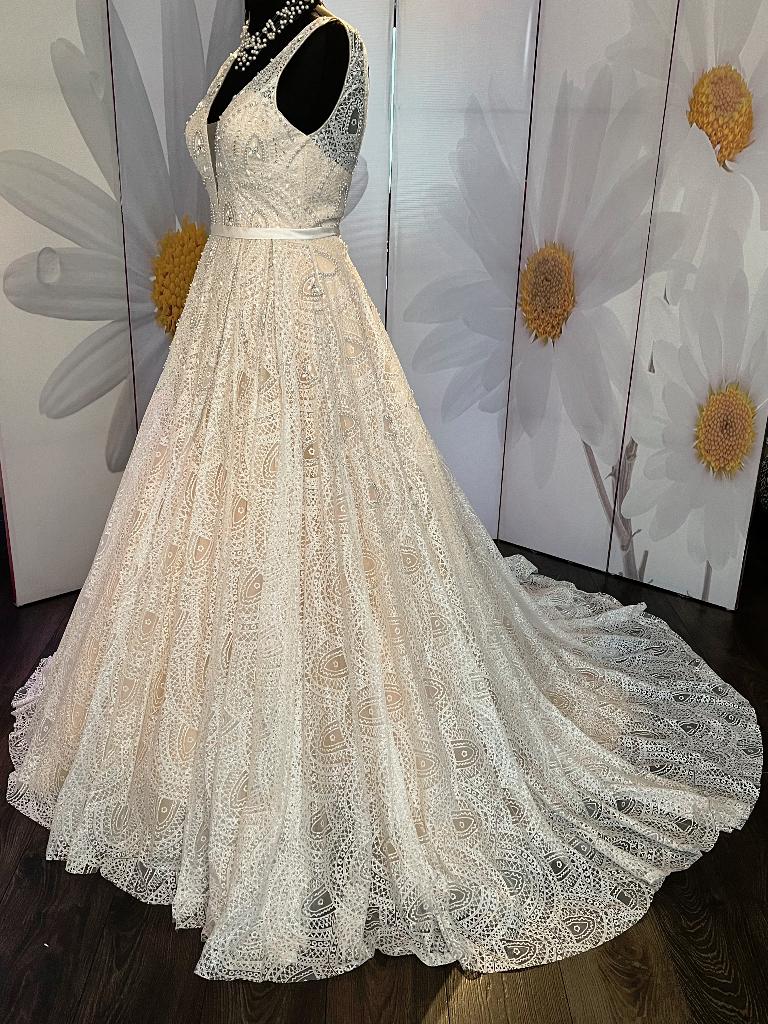 Nouvelle taille 36 -36/38 Passions par Lilly LINA, Neuf, Autres couleurs, Robe de mariée, Lilly