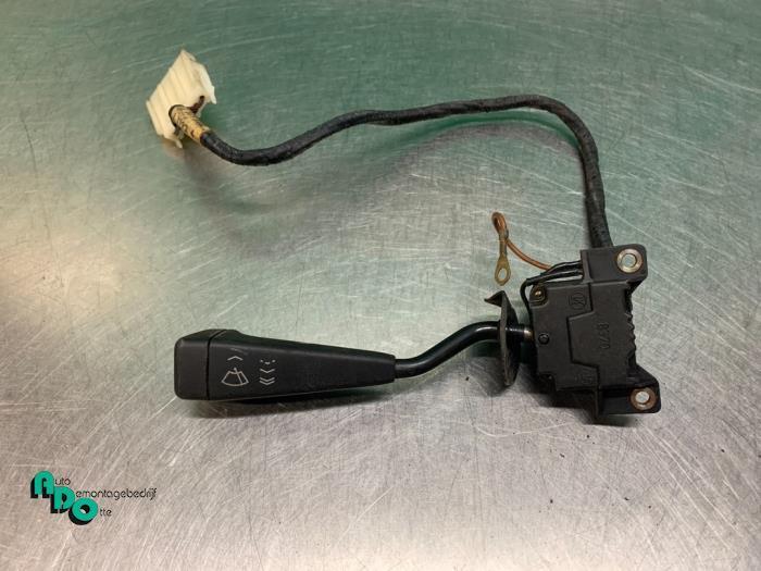 Commutateur essuie-glace d'un BMW 5-Serie (5-Serie 81-), Autos : Pièces & Accessoires, Tableau de bord & Interrupteurs, BMW, Utilisé