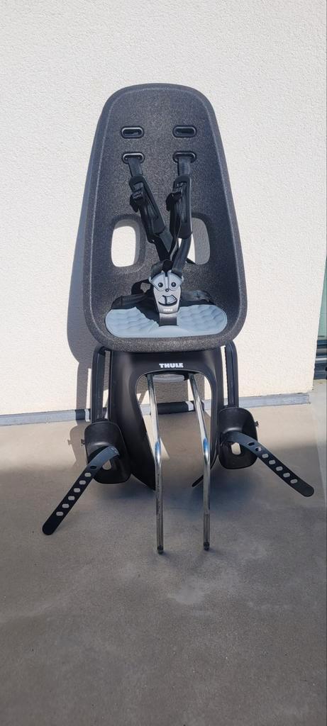 Fietszitje Thule RideAlong Lite, Fietsen en Brommers, Fietsaccessoires | Fietsstoeltjes, Gebruikt, Achterzitje, Voetsteuntjes