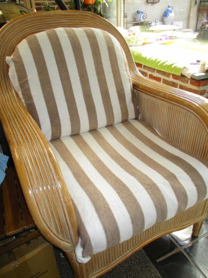 Zeer comfortabele vintage zetel in rotan, Maison & Meubles, Canapés | Salons, Comme neuf, Une personne, Osier ou Rotin, Enlèvement