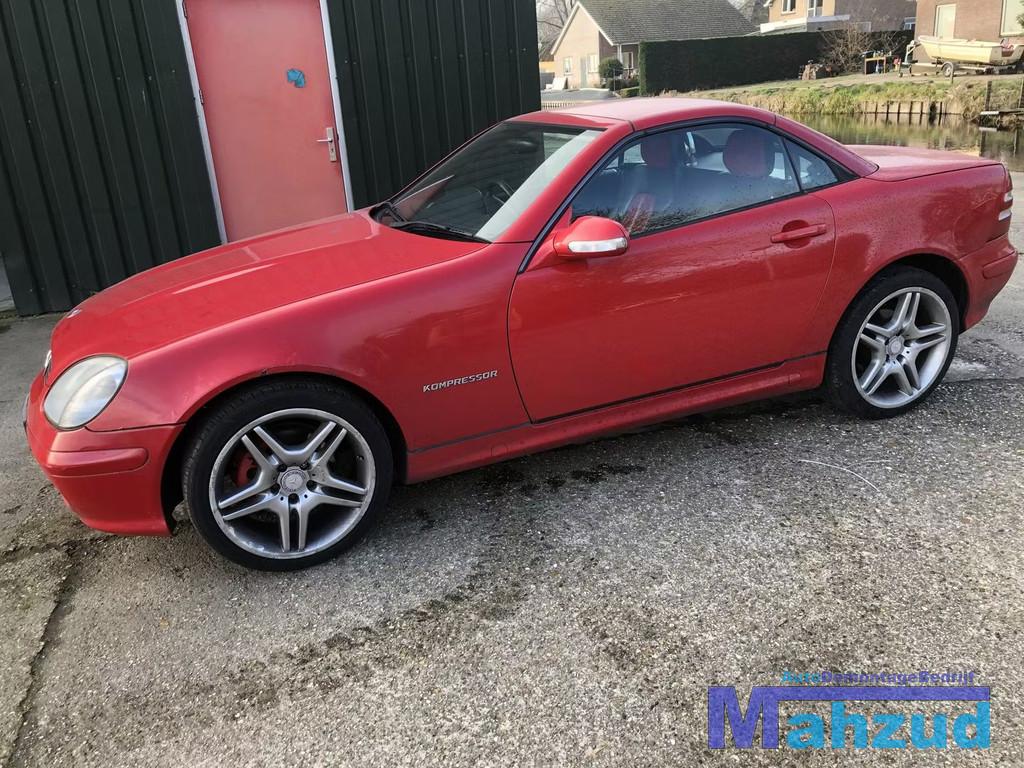 MERCEDES SLK R170 linker deur portier spiegel rood 585, Gebruikt, Mercedes-Benz AG, Deur, Mercedes-Benz
