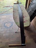 Antieke boom zaag, Enlèvement