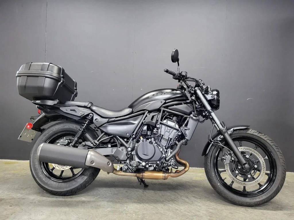 Kawasaki Eliminator 500 (bj 2024), Motoren, Motoren | Kawasaki, 450 cc, Bedrijf, Overig, 12 t/m 35 kW