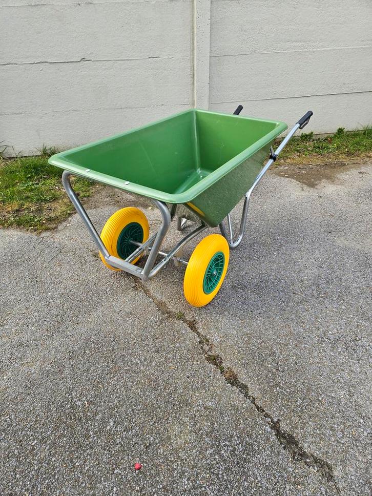 Pneus anti-crevaison pour brouette agricole 190 litres à Hou, Jardin & Terrasse, Brouettes, Enlèvement