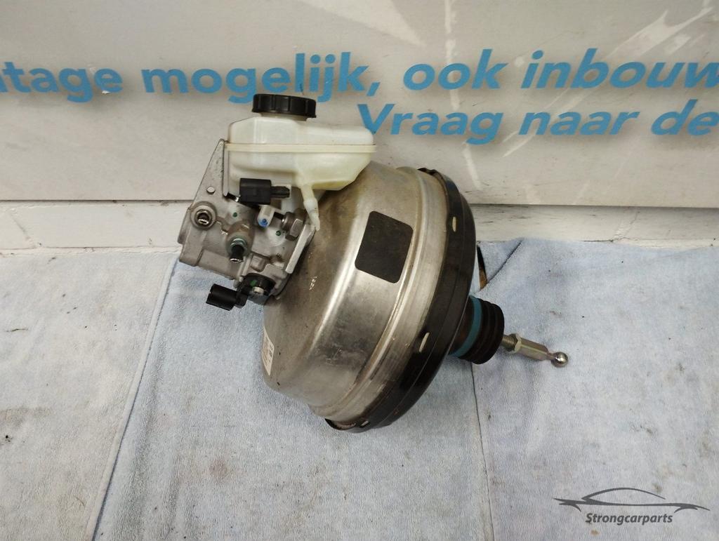 Rembekrachtiger met hoofdremcilinder Audi A4/A5 8W/5F 8W0612, Auto-onderdelen, Remmen en Aandrijving, Audi, Gebruikt, Ophalen of Verzenden