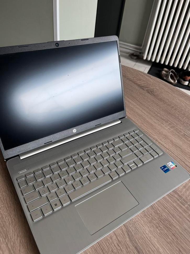 Hp laptop i7 16gb, Computers en Software, Windows Laptops, Zo goed als nieuw, SSD, Ophalen