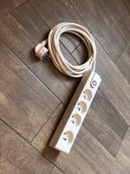 VERLENGKABEL 5 METER , STOPCONTACT, NİEUWSTAAT !!, Enlèvement ou Envoi, Comme neuf, Câble ou Fil électrique