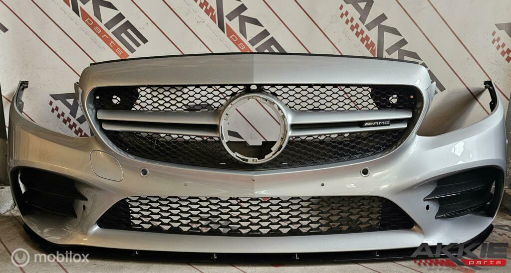 Mercedes C43 AMG Bumper coupe cabrio facelift A2058802708, Gebruikt, Voor, Ophalen of Verzenden, Bumper
