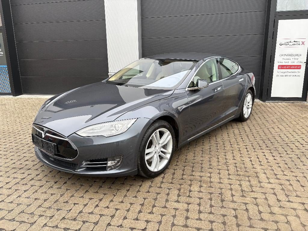 Garantie de surcharge gratuite pour le modèle Tesla S85, Autos, Cuir, Achat, Euro 6, Entreprise