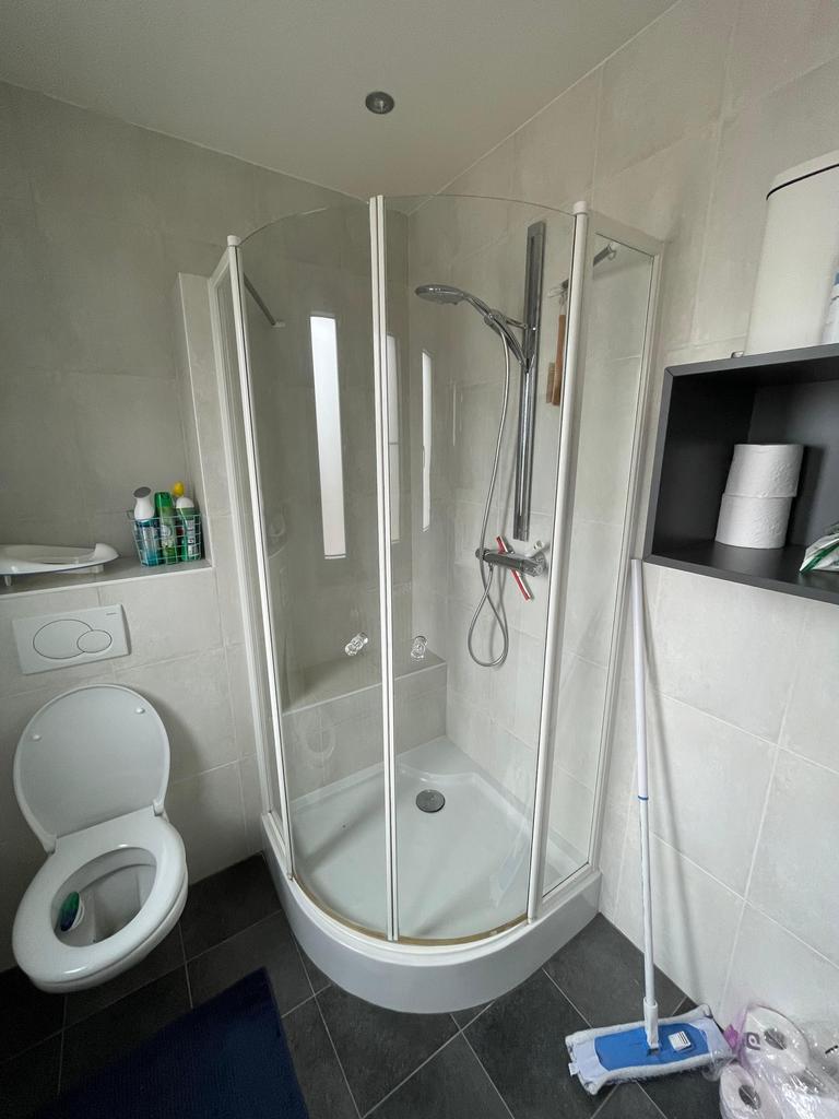 Douchecabin, Ophalen, Zo goed als nieuw