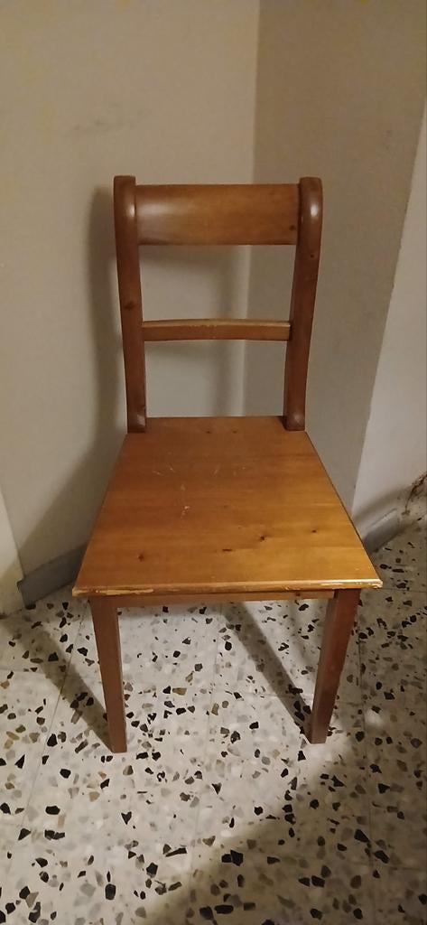 6 chaises en bois, à récupérer gratuitement, Enlèvement