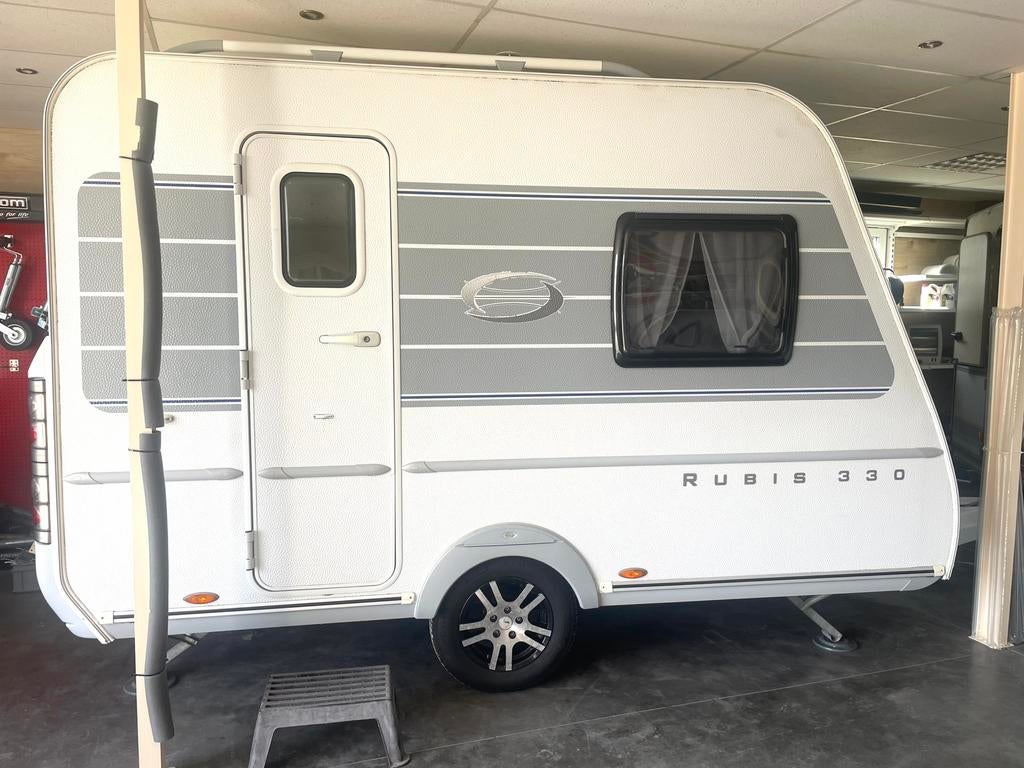 Mooie propere Caravelair 330, mtm 750 kg, keuringsvrij,, Caravanes & Camping, Caravanes, Entreprise, jusqu'à 3, Siège de train