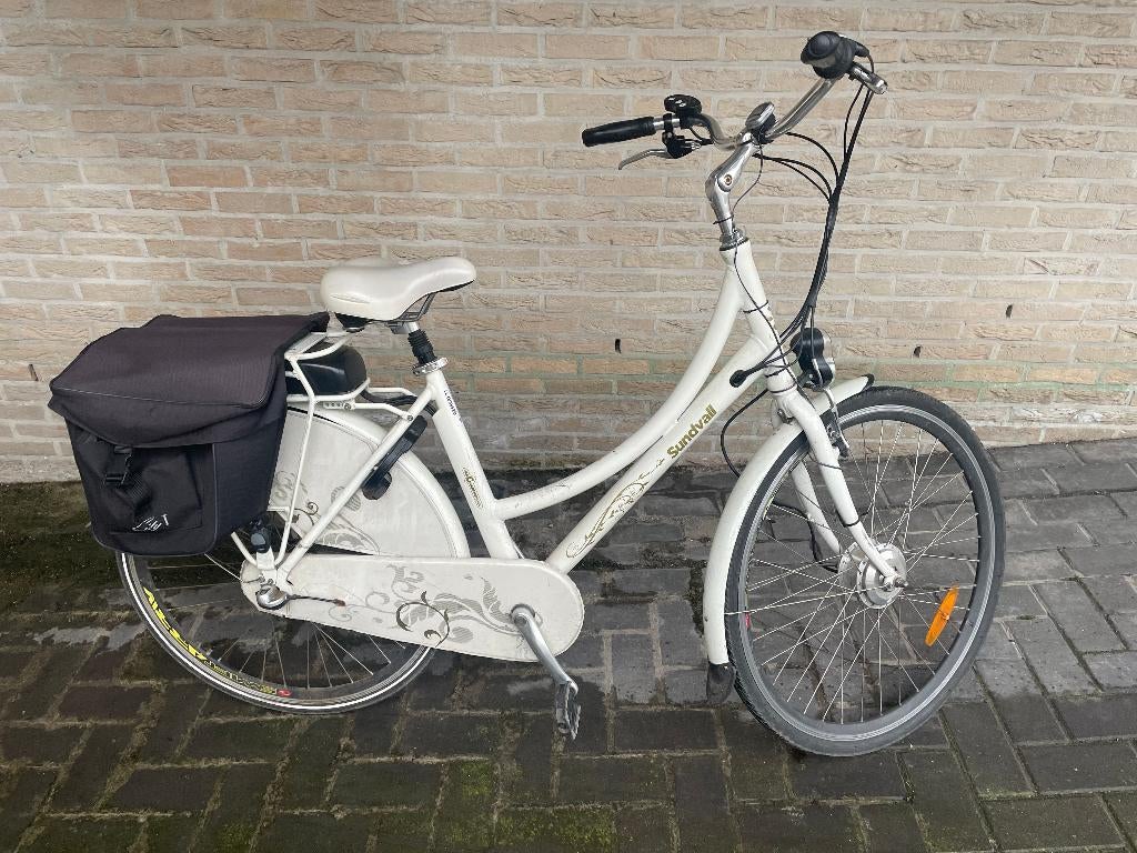 Mooie elektrische damesfiets, Vélos & Vélomoteurs, Vélos électriques, Enlèvement ou Envoi