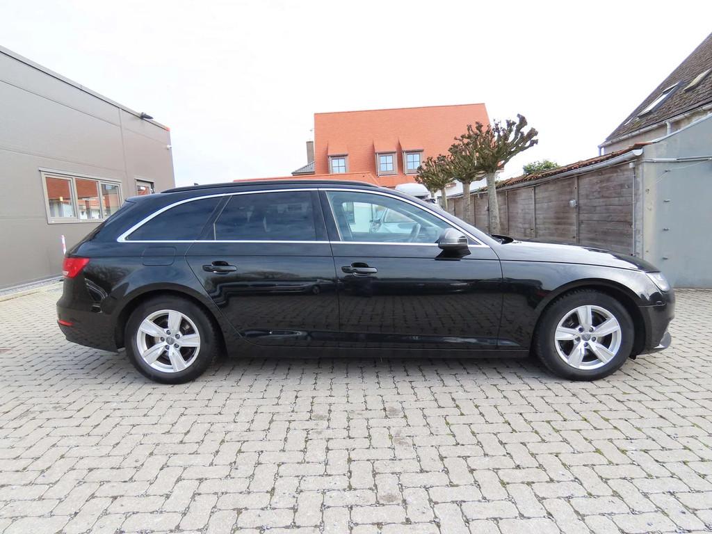 Audi A4 A4 Avant 35 TDi Business Edition(EU6d-T.) 8900eur NE, Auto's, Gebruikt, 4 cilinders, A4, Zwart