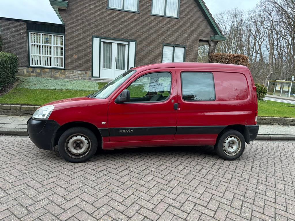 Citroën Berlingo lichte vracht 1.4i benzine trekhaak gekeurd, Auto's, Bestelwagens en Lichte vracht, Airbags, Citroën, Bedrijf