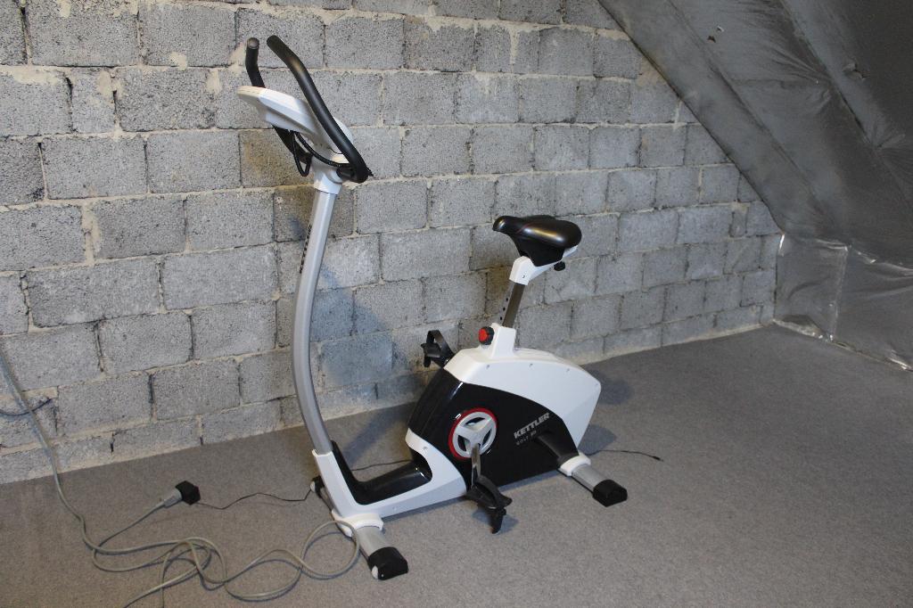 Hometrainer Kettler Golf P, Sports & Fitness, Enlèvement, Comme neuf, Jambes, Vélo d'appartement
