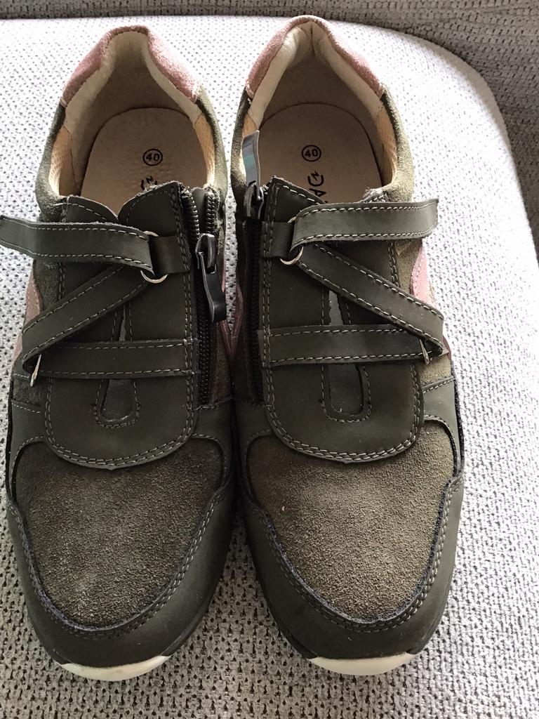 Dames sneakers maat 40, Ophalen, Zo goed als nieuw, Sneakers, Groen