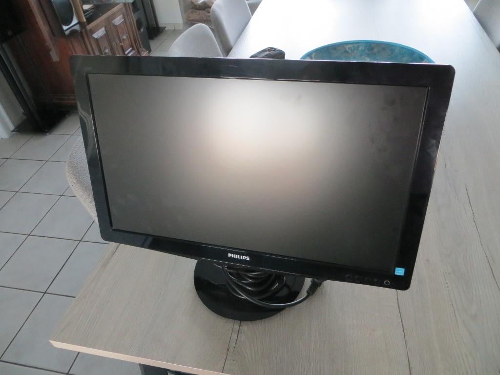 monitor van Philips 24,5 inch, Computers en Software, Monitoren, 62 CM, Ophalen, Zo goed als nieuw, Phillips