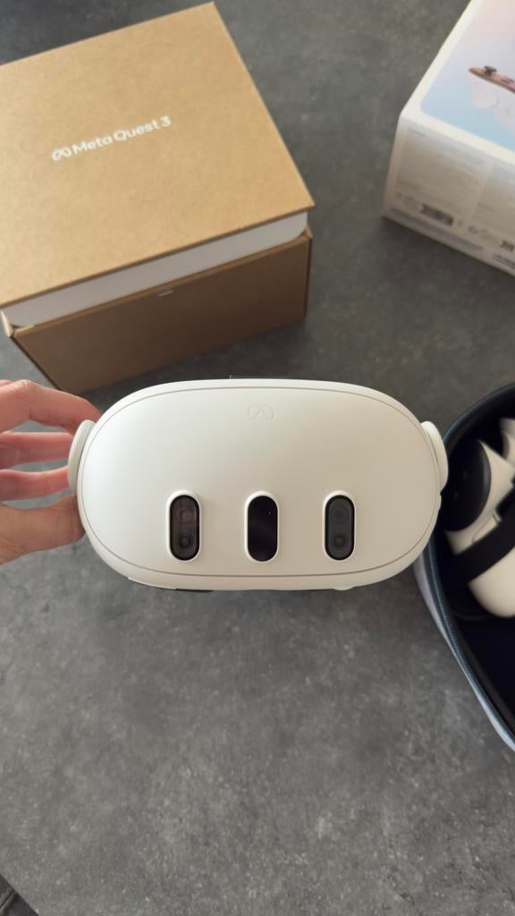 Oculus Quest 3 + kiwi headstrip, Enlèvement ou Envoi, Comme neuf