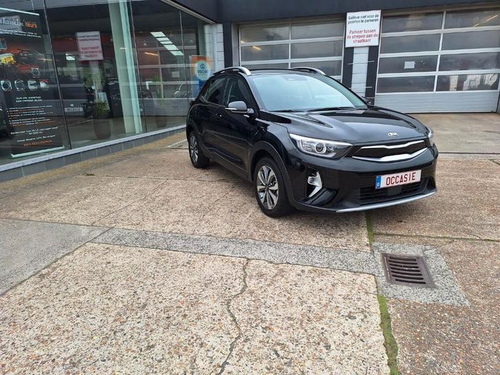 Kia Stonic 1.0 essence, Autos, Kia, Entreprise, Achat, Stonic, ABS, Caméra de recul, Airbags, Air conditionné, Verrouillage central