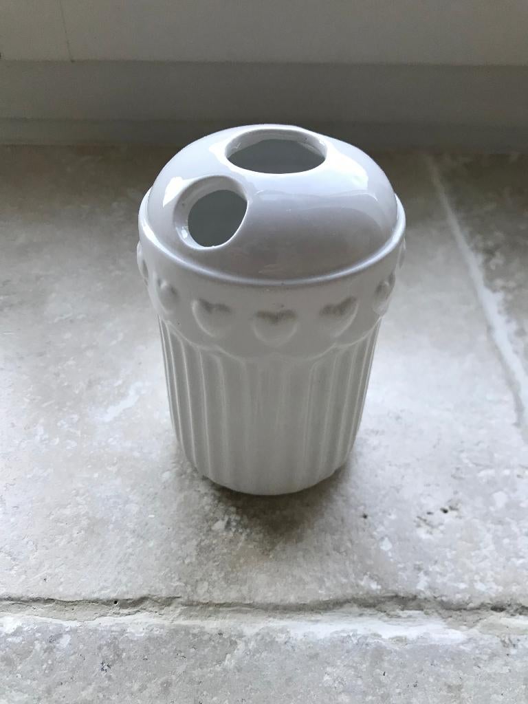 Porte brosse à dents, Maison & Meubles, Enlèvement, Comme neuf, Blanc