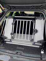 Hondenrek Trixie voor in kofferbak auto, Enlèvement, Comme neuf