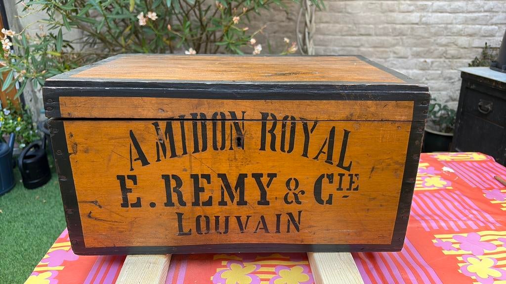 Très belle boîte à amidon, Enlèvement, Comme neuf