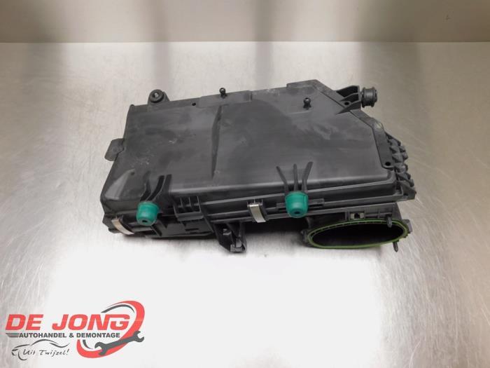 Luchtfilterhuis van een Mercedes E-Klasse, Gebruikt, -, Ophalen of Verzenden, -