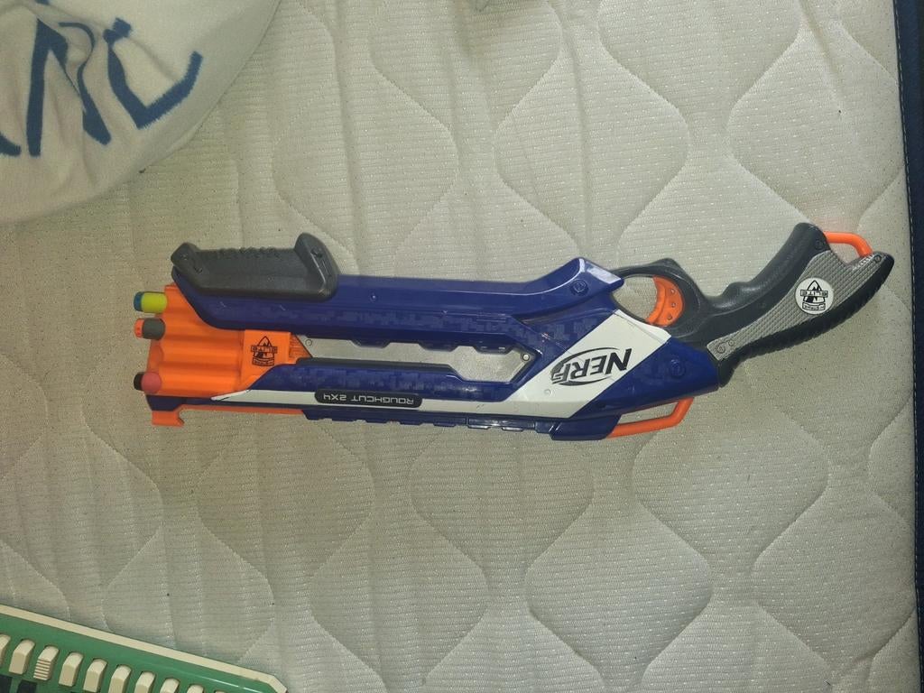 Nurfgun met pijlen  snel weg, Ophalen