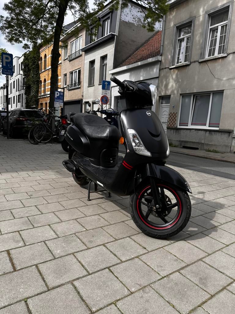 Sym Fiddle II 50S - 2023 - 6500 km - Parfait état !, Vélos & Vélomoteurs, Scooters | Piaggio, Comme neuf, Autres modèles, Classe A (25 km/h)