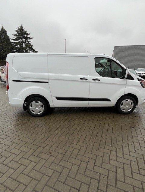 1 Jaar Garantie Ford Transit Custom L1 Carplay 96kw/131PK, Autos, Camionnettes & Utilitaires, Entreprise, Achat, Airbags, Air conditionné