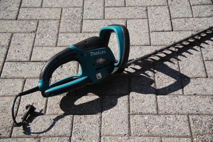 Makita UH 5580 heggeschaar – in nette staat, Jardin & Terrasse, Taille-haies, Utilisé, Électrique, Enlèvement