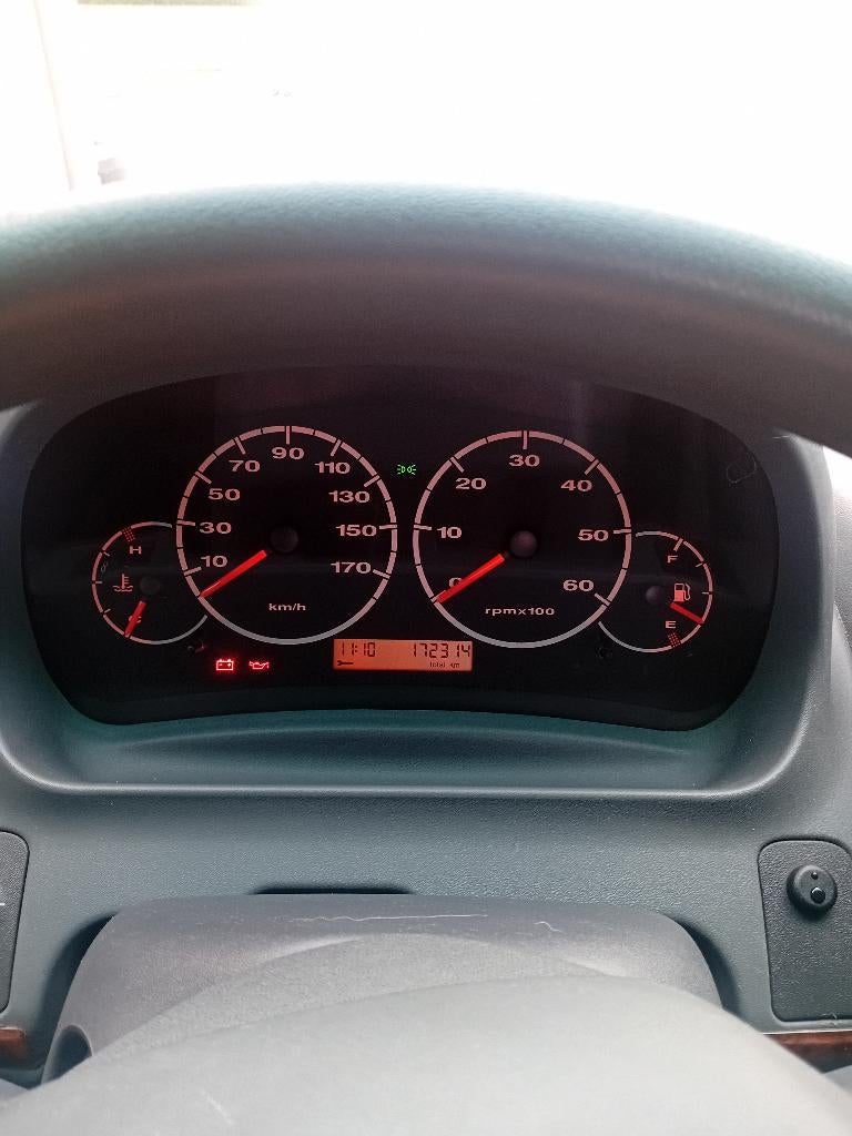 Dethleffs Globetrotter Premium Class T5846 – Half-integraal, Boîte manuelle, Diesel, Dethleffs, Éclairage extérieur