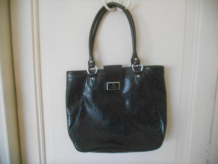 GUESS draagtas. GG, Handtassen en Accessoires, Tassen | Damestassen, Ophalen of Verzenden