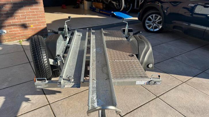 Remorque  moto neuve ( Trigano ), Caravanes & Camping, Camping-car Accessoires, Neuf, Enlèvement