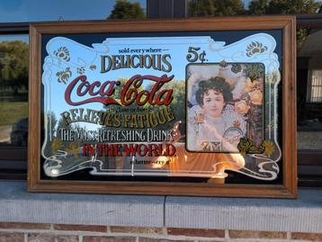 Coca-Cola spiegels beschikbaar voor biedingen