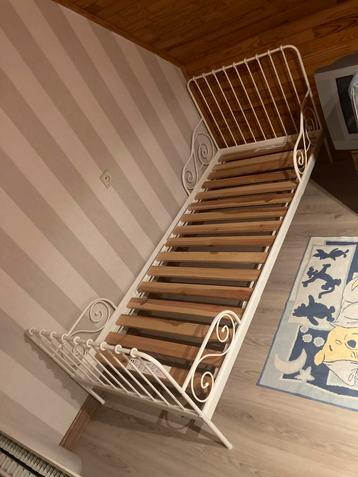 Meegroeibed beschikbaar voor biedingen