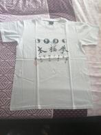 T-shirt blanc « Tai-Chi Chuan », Comme neuf, Manches courtes, Taille 38/40 (M), Enlèvement ou Envoi
